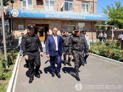 Глава МВД Армении посетил учебный комплекс министерства