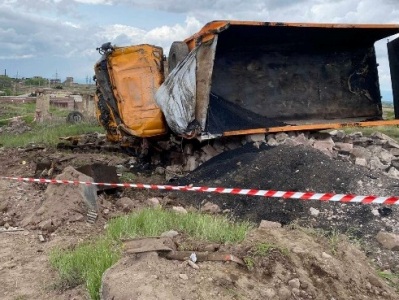 В Армении перевернулся «КАМАЗ», водитель скончался на месте