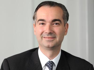 Член Совета ЗАО «АРМБИЗНЕСБАНК» Ариэль Давидофф: Когда приоритет отдается развитию, надо идти на риск