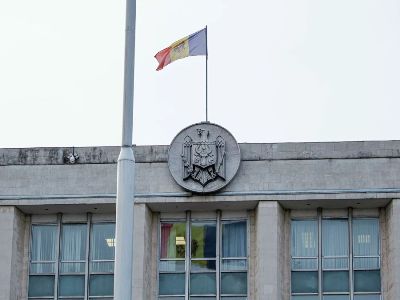 Кабмин Молдавии предложил парламенту продлить режим ЧП на 60 дней