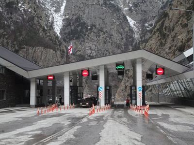 В Армении будут компенсировать расходы на грузоперевозки, осуществляемые альтернативной Ларсу дорогой