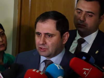 Դա միայն դուք եք բարձրաձայնել, ուրիշ տեղից չեմ լսել. Պապիկյանը՝ իր հեռացման լուրերի մասին