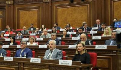 «Ժողովուրդ». ՔՊ-ականները նոր հանձնարարություն են ստացել. նրանց վարկանիշը կտրուկ իջել է