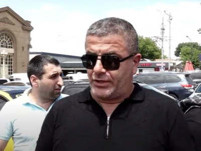 Группа водителей провела акцию протеста в Ереване