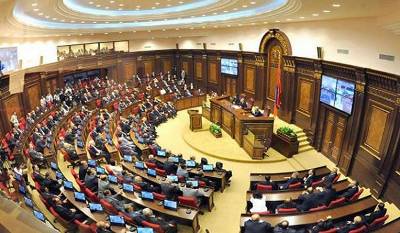 «Հրապարակ». Ընդդիմադիրները հրաժարվում են նախագահի պաշտոնից Ինչո՞ւ է հետաձգվում հանձնաժողովի ստեղծումը