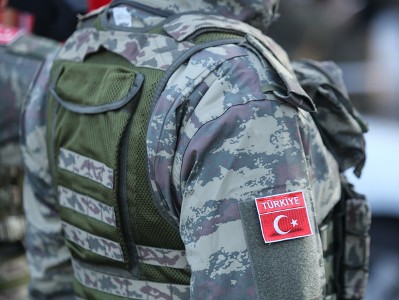 Турция сообщила о завершении переброски двух батальонов спецназа в Косово по запросу НАТО