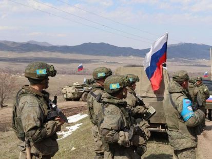 Варианты пролонгации миссии миротворцев в Нагорном Карабахе: Александров указал на ошибку РФ 