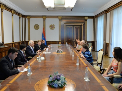 Վահագն Խաչատուրյանն ընդունել է «Հայկական հատուկ օլիմպիադաներ» կազմակերպության ներկայացուցիչներին