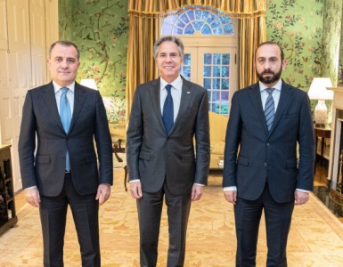 VOA: Washington talks’ postponement could mean that Azerbaijan has no decisions on some key issues, analyst says