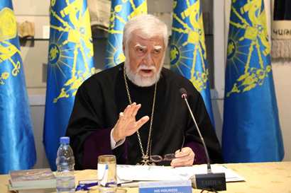  Ազգի հարցերը նաեւ եկեղեցու հարցերն են. Արամ Ա Կաթողիկոս