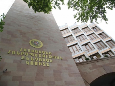 «Կոնֆլիկտի մեջ է մտել ոստիկանների հետ, քաշել նրանց շորերից, հրել, հարվածել»․ ՔԿ-ն փաստաբանի գործողությունների մասին