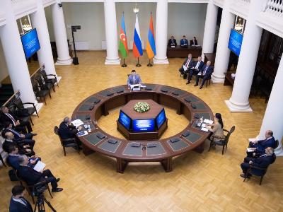 В РФ состоялась встреча Генпрокуроров России, Армении и Азербайджана
