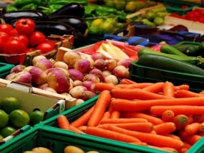 Արցախում վերանայել են միրգ-բանջարեղենի մանրածախ իրացման ամենաբարձր թույլատրելի գները