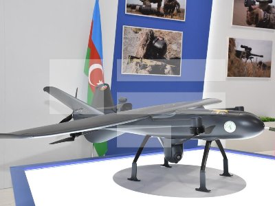 В Азербайджане представлены образцы изделий военного назначения собственного производства