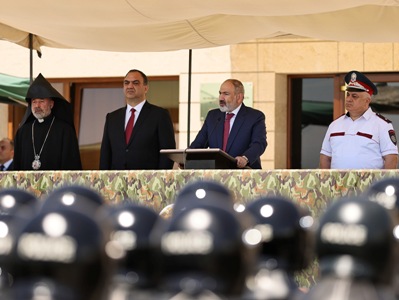 Pashinyan: There were problems, complications but Police Troops rendered serious service to Armenia