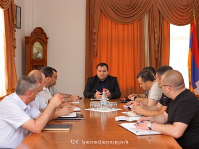 Պետնախարարը շրջանների վարչակազմերի ղեկավարների հետ քննարկել է գյուղարտադրանքի մթերման եվ իրացման հետ կապված հարցեր