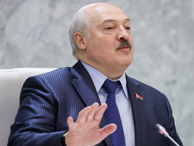 Lukashenko has phone calls with Putin, Nazarbayev