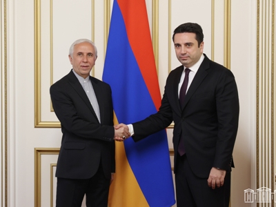 Հայաստանի համար Իրանը եղել եւ մնում է առանձնահատուկ գործընկեր. Ալեն Սիմոնյանը՝ Իրանի հեռացող դեսպանին