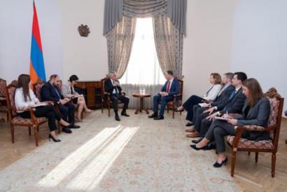 Armenia deputy PM, US State Department advisor discuss nuclear energy cooperation