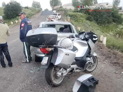 Սյունիքում իրանցի ոչ սթափ վարորդը Renault-ով բախվել է Toyota-ին, Toyota-ն՝ BMW մոտոցիկլետին, վերջինս էլ՝ Օպել-ին