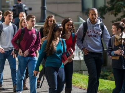 ԱՄՆ Գերագույն դատարանն արգելել է համալսարան ընդունվելիս ռասայական և էթնիկ պատկանելության օգտագործումը