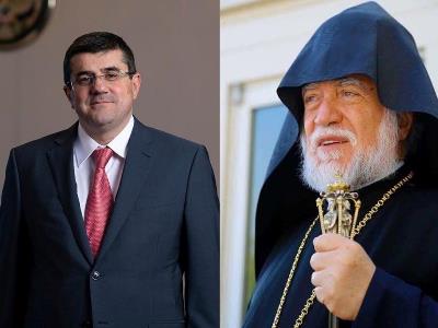 Catholicos Aram I has phone call with Artsakh President
