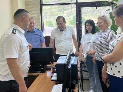ՀՀ սննդամթերքի անվտանգության տեսչական մարմնի պատվիրակությունն այցելել է «Վերին Լարս» սահմանային անցակետ