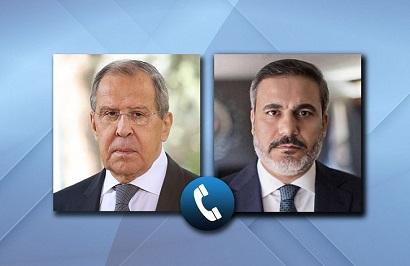 Главы МИД России и Турции обсудили по телефону события вокруг Украины, включая возвращение командиров «Азова»