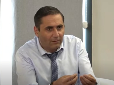 Իշխանական խոսույթից դուրս են գալիս հայկական տարածքների անվանումները. Արման Աբովյան