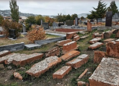 Գյումրիում քաղաքացին իր հարազատների գերեզմանոցում նոր հանգուցյալի է հայտնաբերել․ գործը քննչականում է․ «Առավոտ»