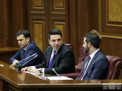 ԱԺ աշխատակիցները աշխատավարձի 80 տոկոսի չափով խրախուսական պարգևավճար կստանան