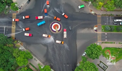 По случаю Вардавара в Ереване вымыли памятники