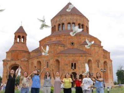Արցախում նշել են Պայծառակերպության տոնը