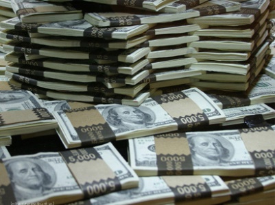 Ադրբեջանից 700 մլն դոլար կպահանջեն. ԶԼՄ-ներ