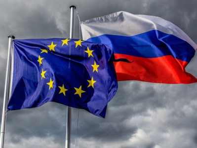 Совет ЕС продлил еще на полгода секторальные санкции против РФ