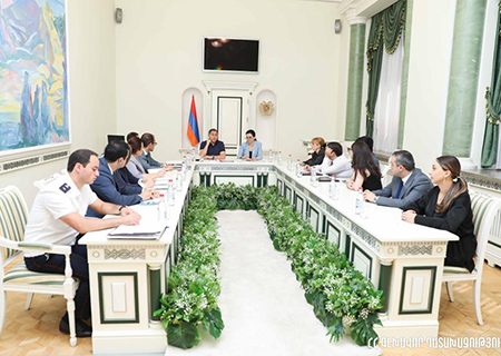 Դատախազներն ու քննիչները ՄԻԵԴ դատավորի հետ խոսել են խոսքի ազատության և այլ ինստիտուտների սահմանազատման մասին
