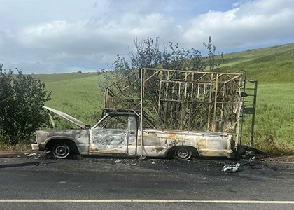 Car burns down on Kapan-Tatev road