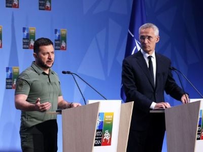 Зеленский призвал генсека НАТО срочно созвать Совет Украина – НАТО