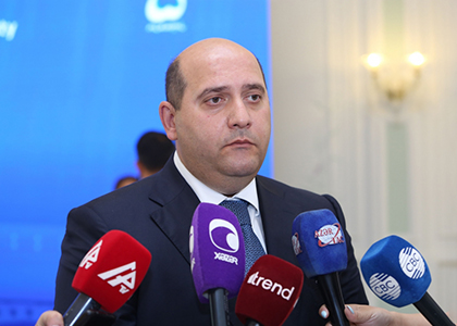 Բաքուն Հայաստանից մարդասիրական բեռ ուղարկելուն ի պատասխան հայտարարում է՝ միայն Աղդամով