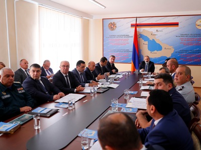 Գեղարքունիքի մարզում 116 դպրոցից 32-ն անբավարար վիճակում են. խորհրդակցություն Փաշինյանի մասնակցությամբ