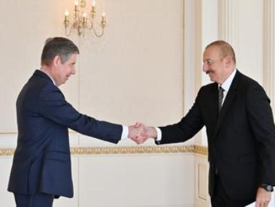 New ambassador of Russia to Azerbaijan hands credentials to Aliyev