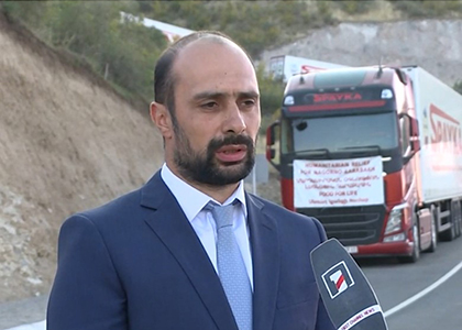 20-րդ օրն է՝ Կոռնիձորի սահմանային հատվածում է Հայաստանից ԼՂ ուղարկվելիք մարդասիրական օգնությունը. Վարդան Սարգսյան