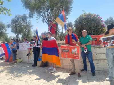 Demonstration in support of Karabakh held outside Israel MFA (VIDEO)