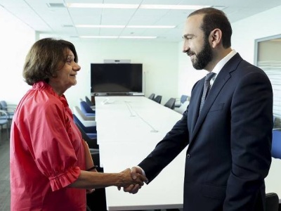 Armenia FM stresses to UN deputy secretary general urgency of reopening Lachin corridor