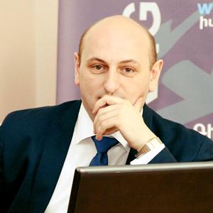 Դստերը բռնության ենթարկելու նյութը ամենածանր հանցագործությունը չէ, որը կատարվել է Հայաստանում. Դավիթ Թումասյան