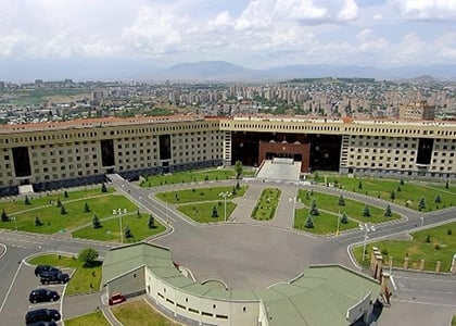 MoD: Azerbaijan fires at Armenia combat outposts