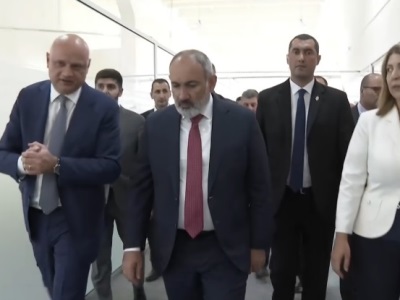Վարչապետը Վանաձորում այցելել է հանրահայտ բրենդների հագուստ արտադրող «Իտեքս» ընկերություն