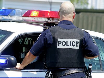 В США нашли мертвой семью с двумя детьми со следами ножевых ранений