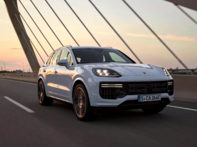 Дебютировала самая мощная версия Porsche Cayenne