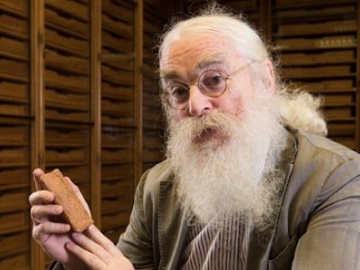 Профессор, изучающий Вавилонскую карту мира, проведет курс лекций в Ереване: На этой карте есть также Армения